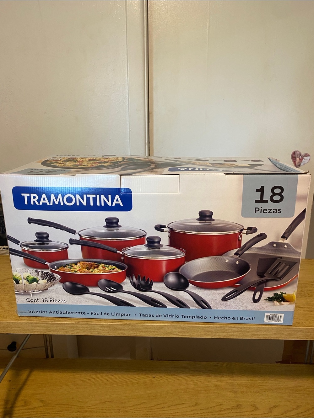 Tramontina Red 18-Piece Cookware Set with Lids and Utensils